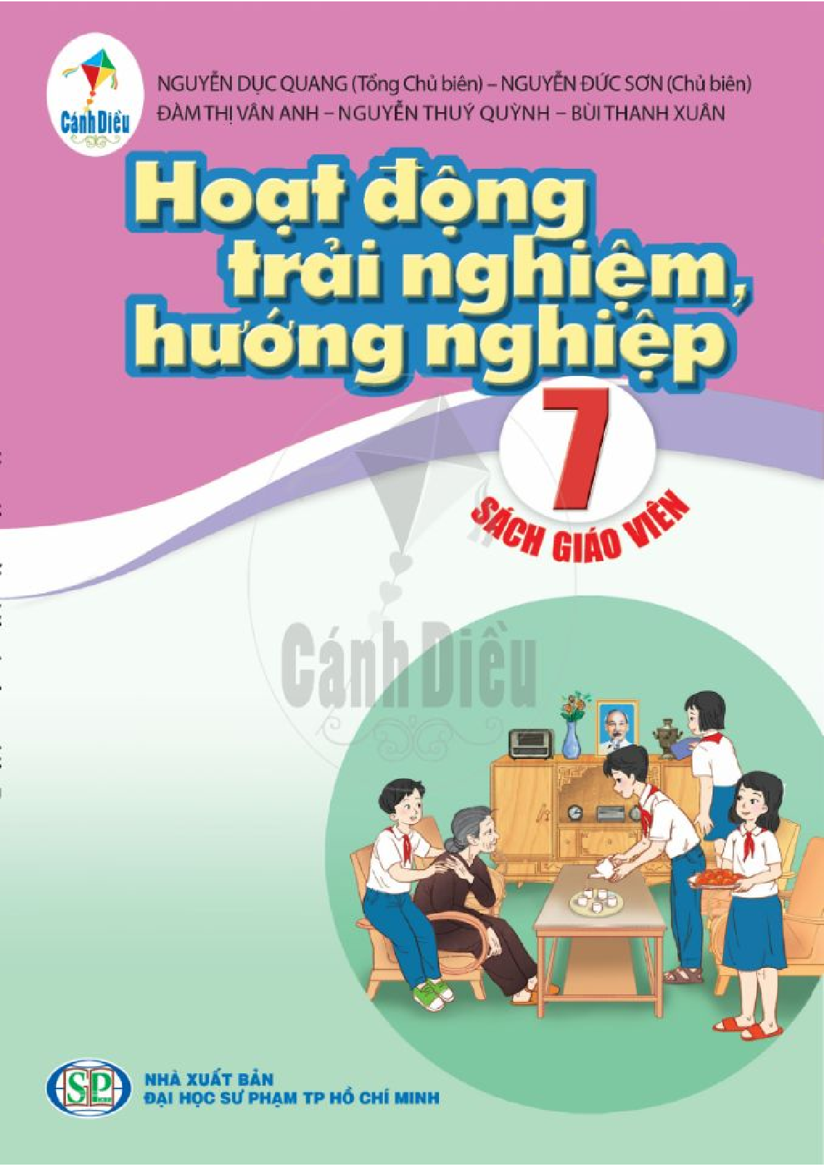 Download SGV Hoạt động trải nghiệm 7 - Cánh Diều